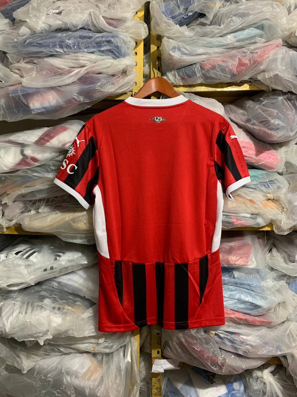 Jersey Milán Local versión aficionado 24/25