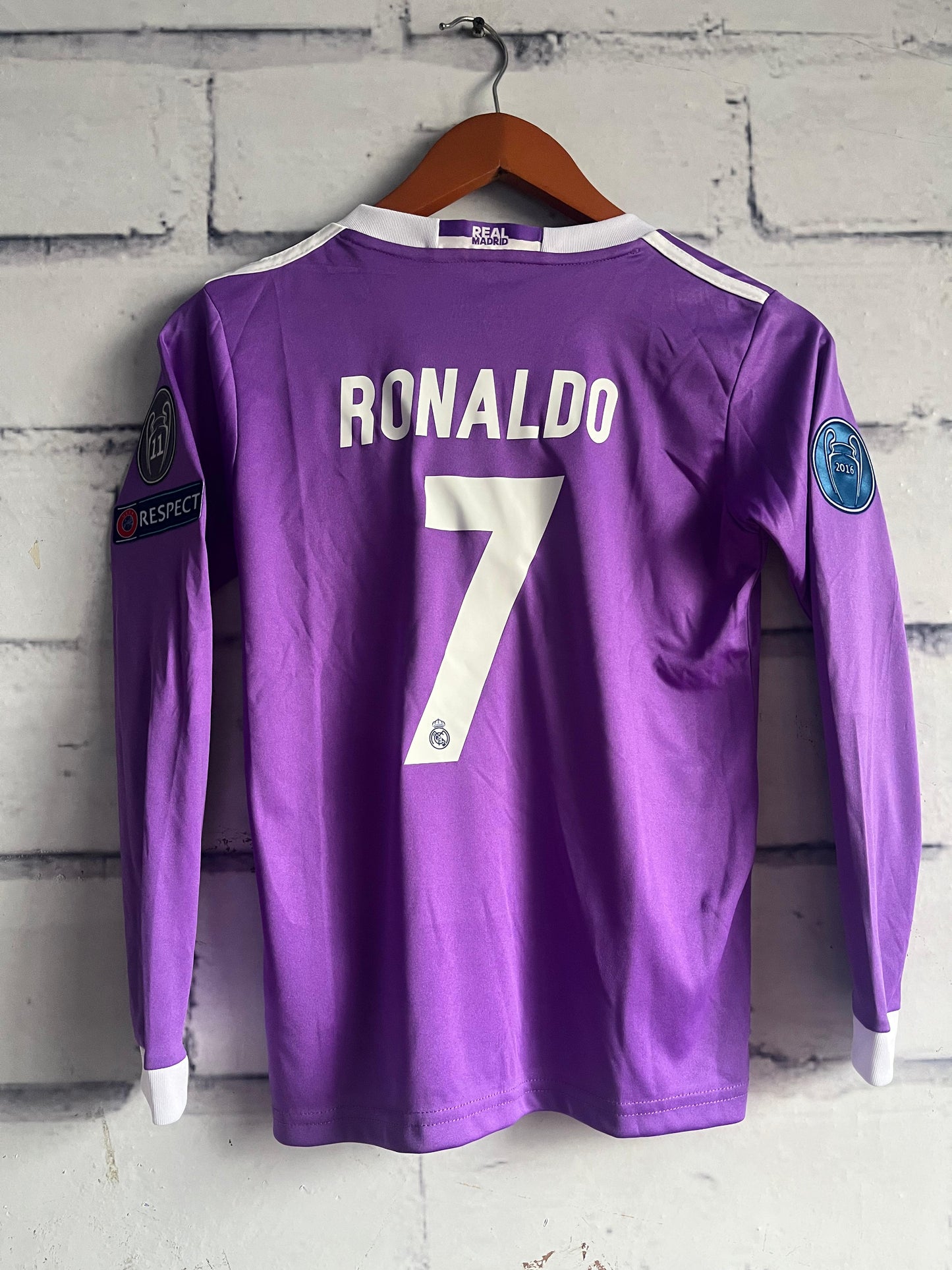 Niños Real Madrid 2017/2018 Manga Larga Retro