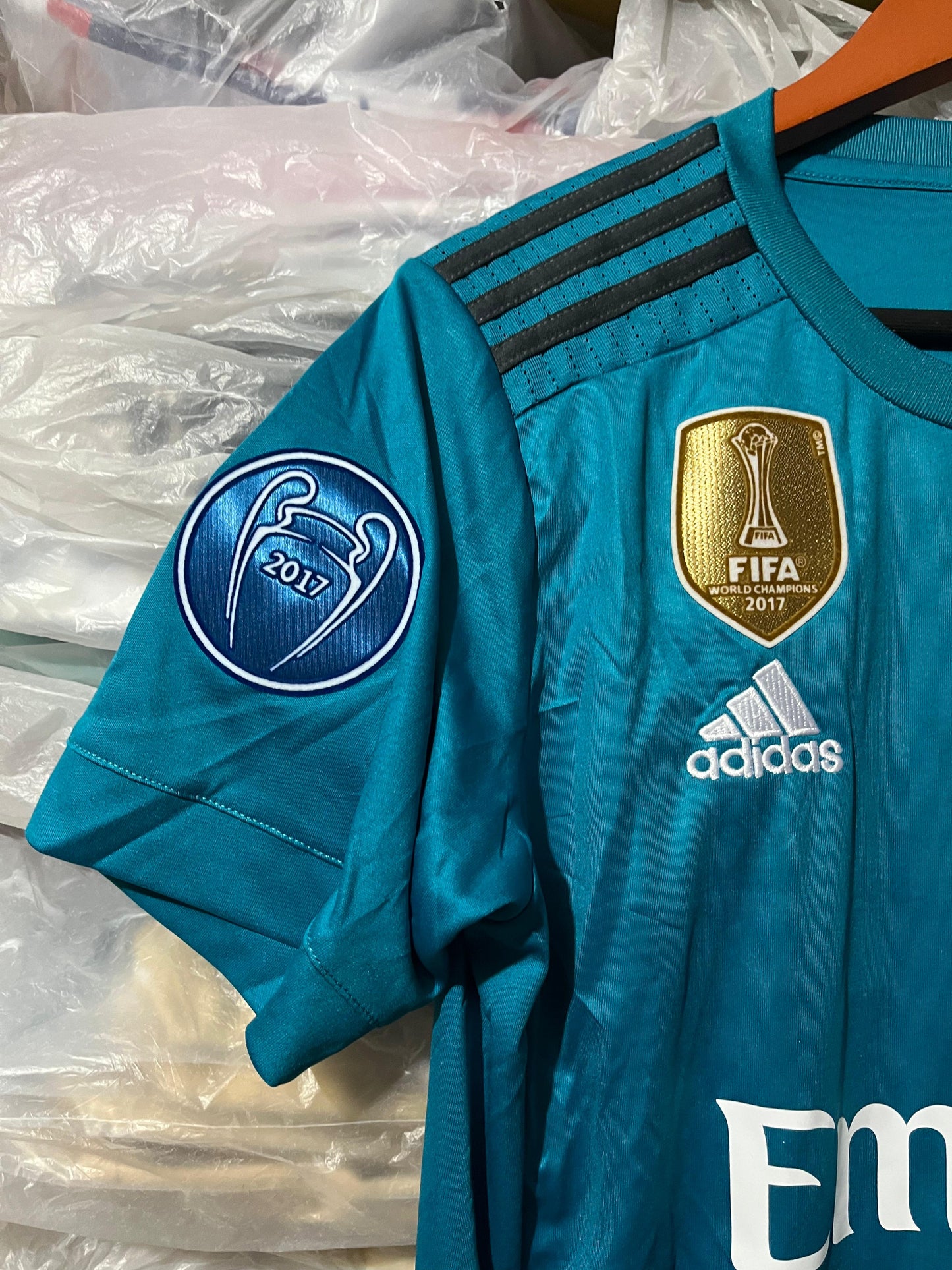 Jersey Real Madrid 2017/2018 Retro