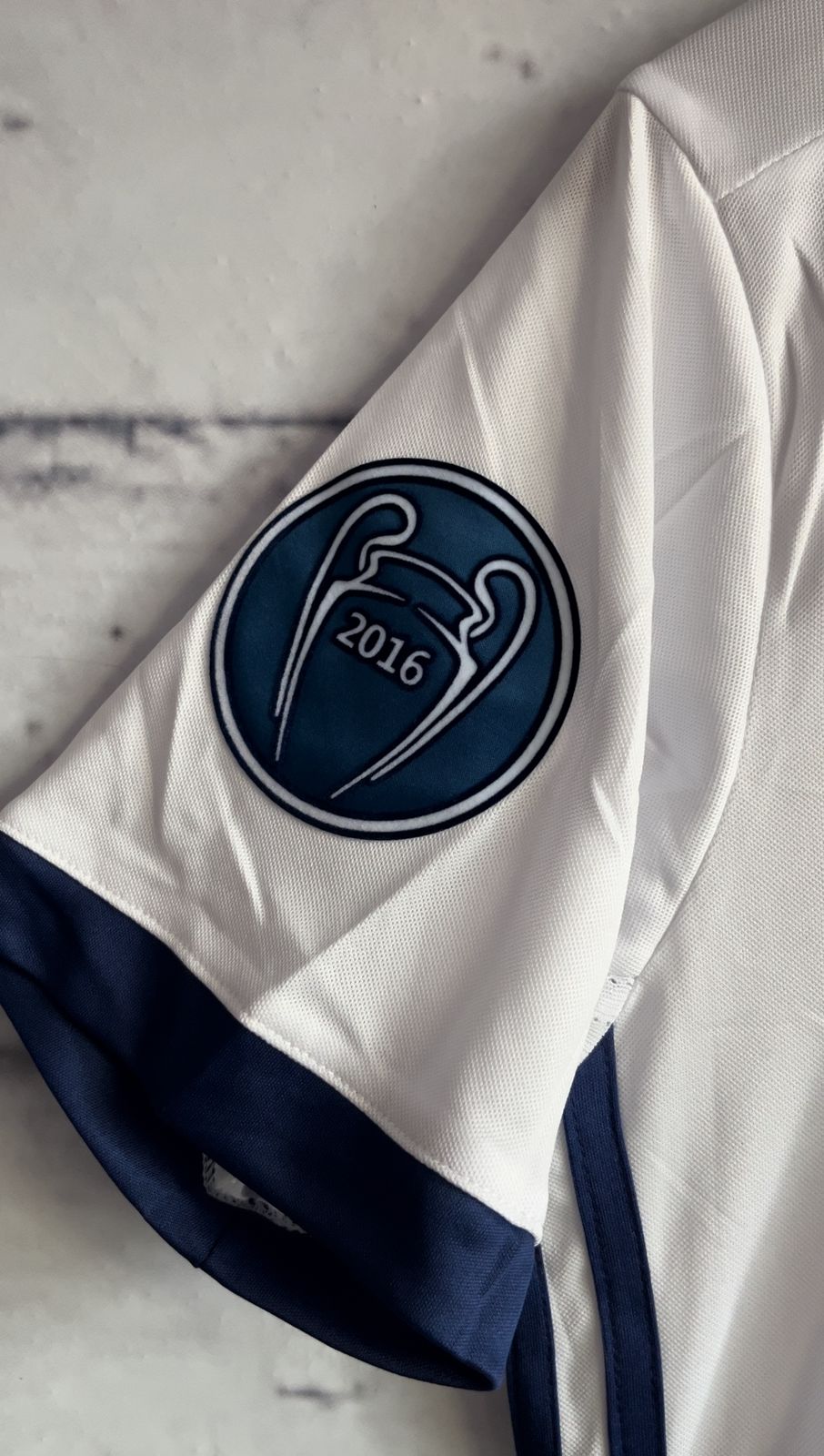 Jersey Real Madrid 2016 Retro