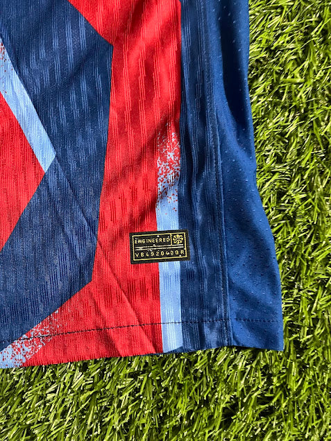 Jersey Barcelona Cuarta Temporada Versión Jugador 2026