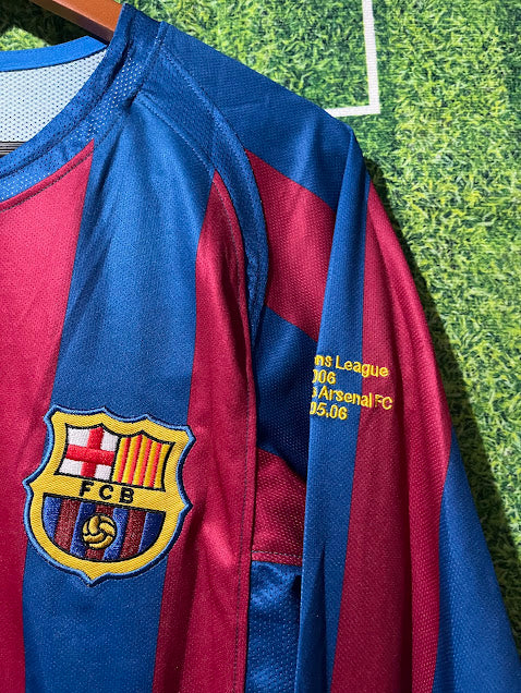 Playera Barcelona 2006 Ronaldinho Manga Larga Retro