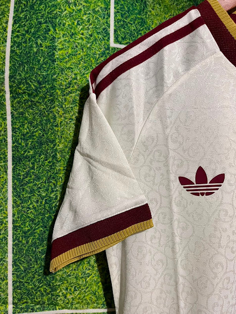 Jersey España Visita Versión Jugador 2 Estrellas 2026-2027