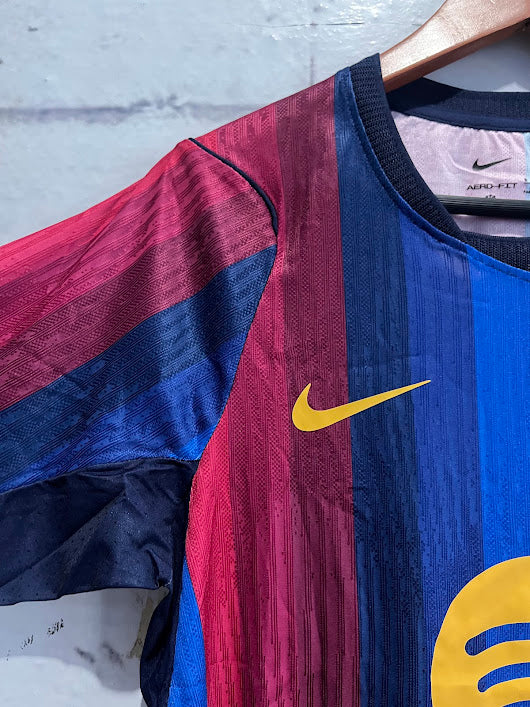 Jersey Barcelona Local Jugador 2026