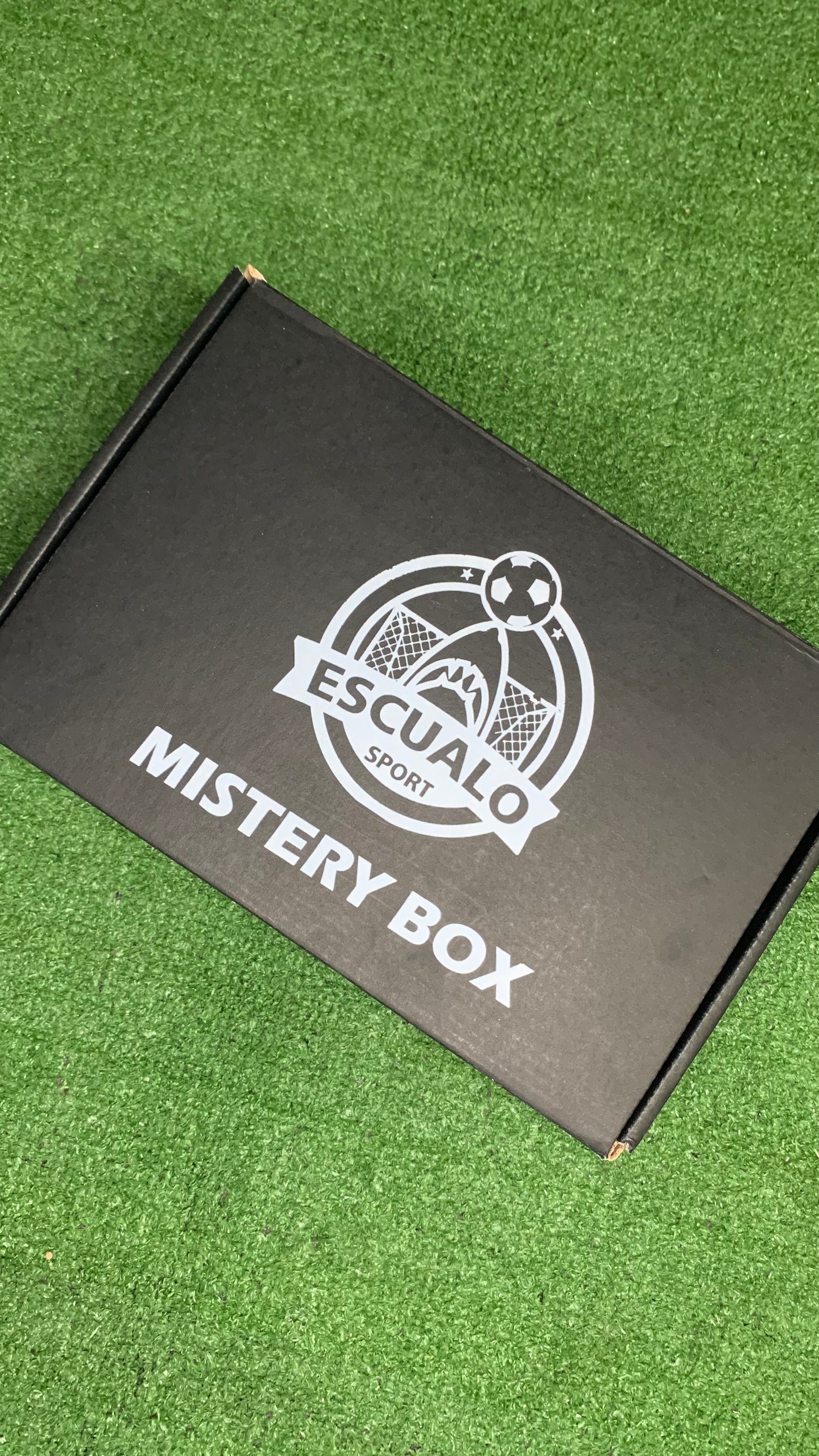 MYSTERY BOX CRISTIANO RONALDO