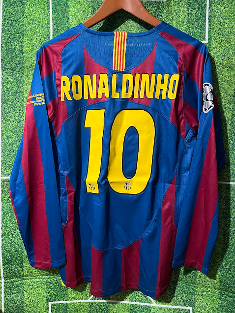 Playera Barcelona 2006 Ronaldinho Manga Larga Retro