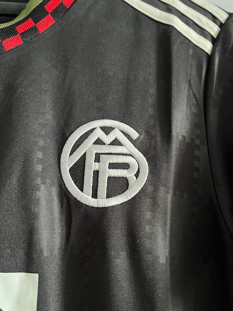Jersey Bayern Múnich 2025/26
