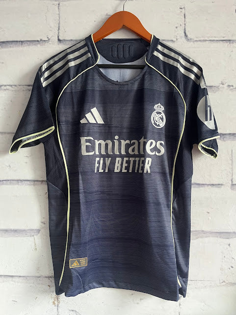 Jersey Real Madrid Visita Versión Jugador 2025/2026