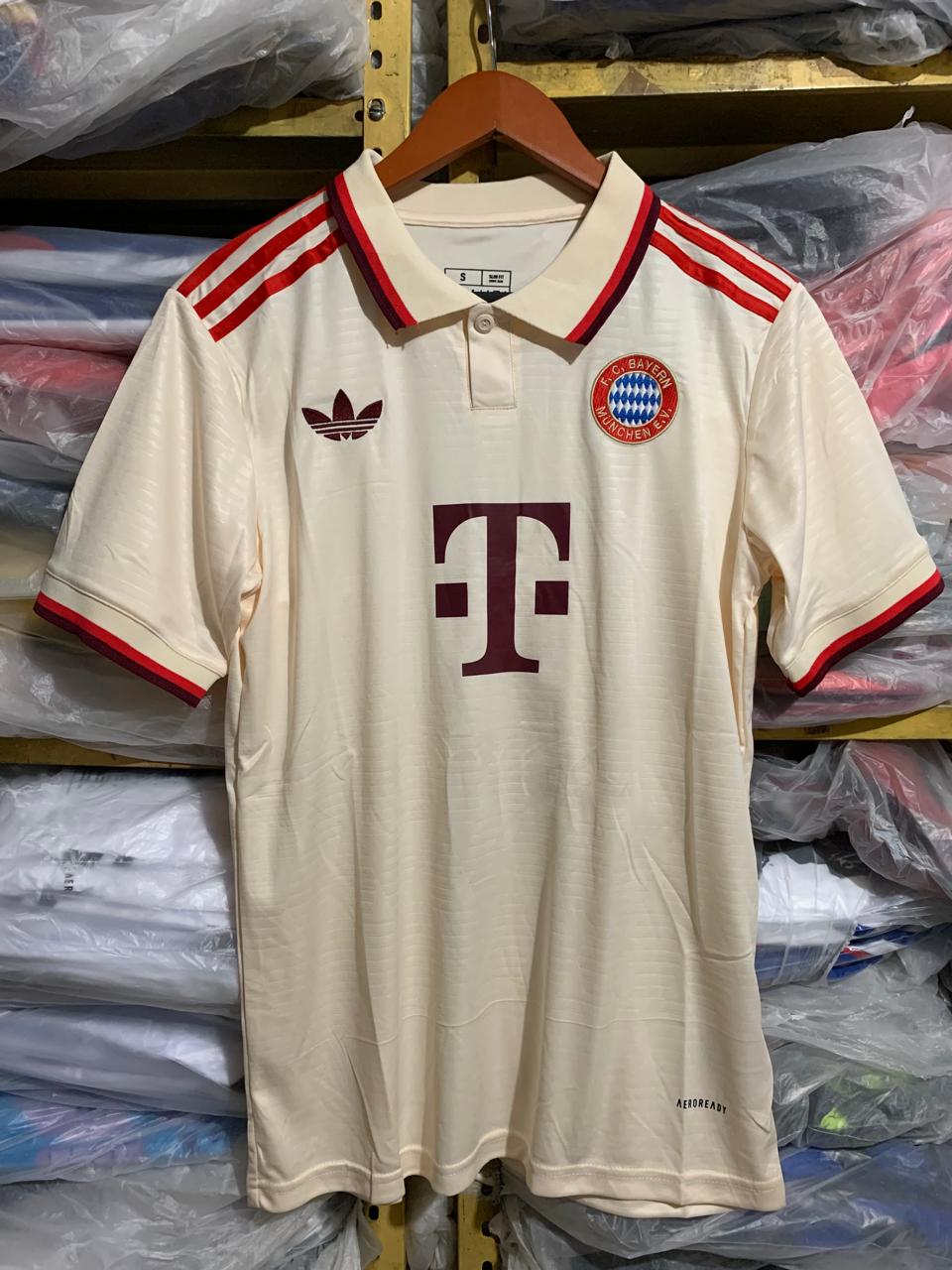 Jersey Bayern Munchen Tercera 24/25